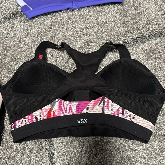Victoria’s Secret Victoria Sport Bras 34C - Picture 7 of 10